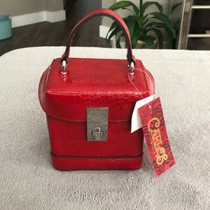 Sexy Crossbody from Carlos Santana / Red